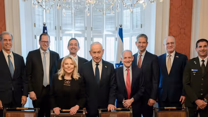 Israeli PM Benjamin Netanyahu and his wife Sara Netanyahu meeting leaders of the American Israel Public Affairs Committee (AIPAC) (Photo/X/@IsraeliPM)