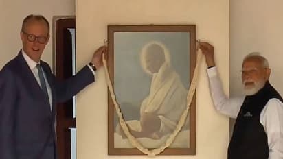 PM Modi welcomes German Chancellor Merz to Sabarmati Ashram (Photo/DD)
