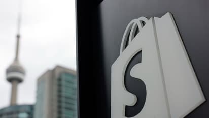 Shopify Stock Rips On Announcing Shift To Nasdaq From NYSE, Retail Sentiment Soars