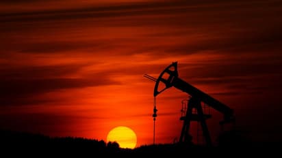 https://stocktwits.com/news-articles/markets/equity/uso-uso-gain-premarket-as-brent-crude-hits-5-month-high-middle-east-shipping-attacks-fuel-supply-fears/cZxqAqxRBum