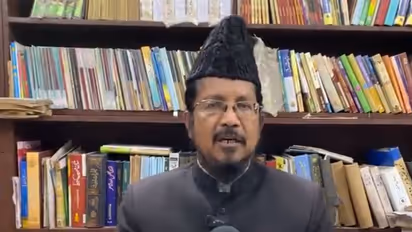 National President of All India Muslim Jamaat, Maulana Shahabuddin Razvi Barelvi (File photo/ ANI)