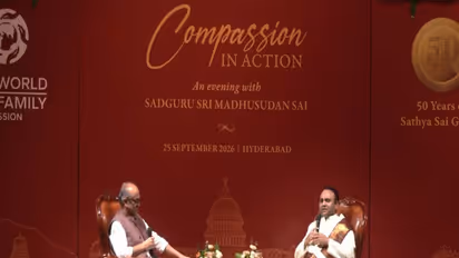 Daggubati Suresh Babu with Sadguru Sri Madhusudan Sai (Photo/ANI)