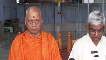 Swami Govind Dev Giri Ji Maharaj and Krishna Mohan addressed the press conference (Photo/ANI)