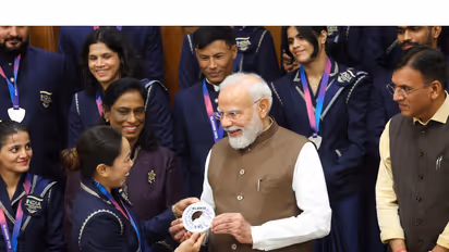Prime Minister Narendra Modi met India's Commonwealth Games 2026 medal winners at his residence (Photo: X/@narendramodi)