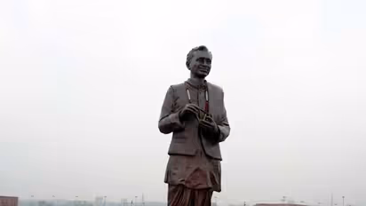 Bharatiya Jana Sangh leader Pandit Deendayal Upadhyaya birth anniversary (Photo/myogiadityanath)