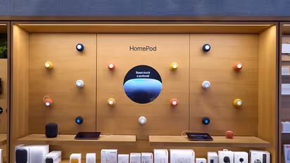 https://stocktwits.com/news-articles/markets/equity/apple-reportedly-prepares-major-smart-home-push-with-siri-ai-at-center-new-hub-apple-tv-and-home-pod-mini-nearly-ready/cZMFIgDRBhk