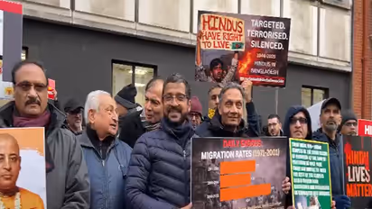 Indian and Bangladeshi Hindu communities in London protest outside the Bangladesh High Commission (Photo/ANI)