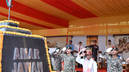 Assam Governor pays tributes to the martyrs on the occasion of Kargil Vijay Diwas (Photo/ANI)