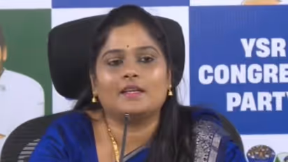 YSRCP spokesperson Naga Malleswari (Photo/ysrcongress)