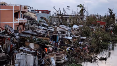 At least four people were killed after Cyclone Gezani struck Mozambique’s southern coastal province of Inhambane (Photo/WAM)