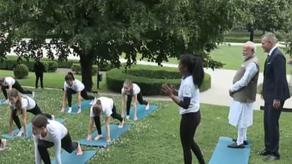 PM Modi and Slovakia's President Pellegrini watch a special session of Yoga, Bratislava (Photo/YouTube/Narendra Modi)