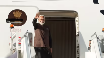 PM Modi emplanes for Auckland, New Zealand from Melbourne, Australia (Photo/ANI/DD)