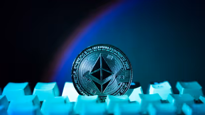 https://stocktwits.com/news-articles/markets/cryptocurrency/huobi-founder-backs-1-billion-eth-trust-may-acquire-nasdaq-listed-company/ch6sSVfR3oc