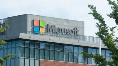 https://stocktwits.com/news-articles/markets/equity/microsoft-stock-hits-new-high-analysts-say-4-trillion-valuation-may-be-within-reach/chF6uZuR51K