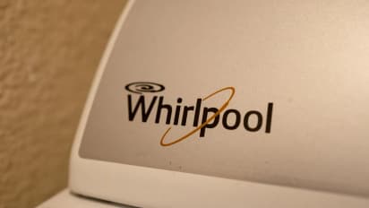 https://stocktwits.com/news-articles/markets/equity/whirlpool-still-bets-on-trump-tariff-boost-even-as-it-cuts-outlook-dividend-on-pressure-from-rivals-stockpiling-asian-goods/cho9N9fR5U5