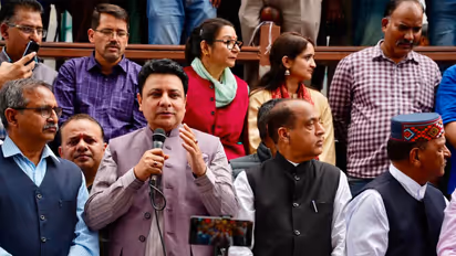 BJP's Sudhir Sharma hits back at Himachal govt during protest (Photo:ANI)