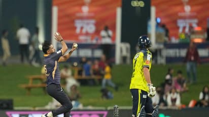 Mohammad Amir in action during Abu Dhabi T10 (Image: Abu Dhabi T10 media)