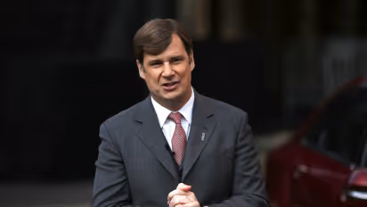 https://stocktwits.com/news-articles/markets/equity/ford-ceo-jim-farley-buyers-prefer-30000-ev-with-2000-gas-savings/chCY2VHR3ai