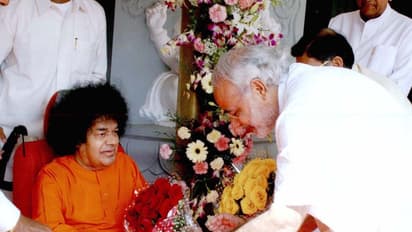 Prime Minister Narendra Modi with Sri Sathya Sai Baba (Photo/X@narendramodi)