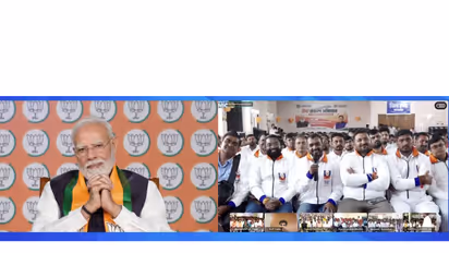 Prime Minister Narendra Modi interacts with Seva Yatris (Photo/ANI-DD)