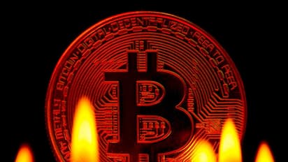 Bitcoin, Ethereum, XRP Tumble As Trump Warns Of A ‘Little Disruption’ From Tariffs, Other Policies: Retail Turns Bearish