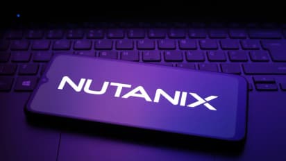 https://stocktwits.com/news-articles/markets/equity/nutanix-stock-crashes-after-hours-on-subpar-outlook/cL53fesREg8