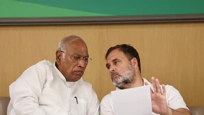 Congress president Mallikarjun Kharge chairs meeting of AICC Secys, State Presidents in Delhi (Photo:X@kharge)