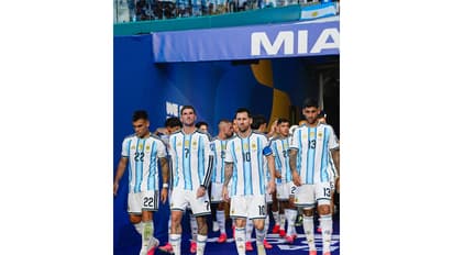 Argentina football team. (Photo: X/ @CutiRomero2)