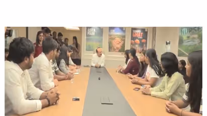 Delhi Education Minister Ashish Sood interacted with students living in PGs across various parts of Delhi.(Photo/ ANI)