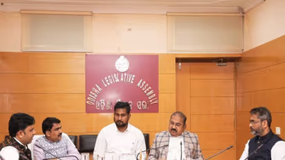 Kalyan Chaubey with other officials (Photo: AIFF)