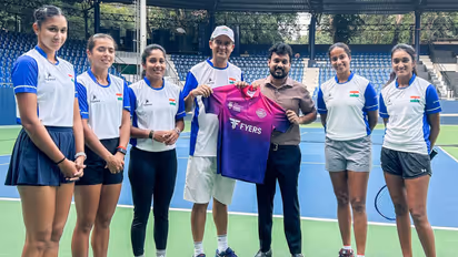 Prachura PP meets Indian Tennis Team ahead of Billie Jean King Cup play-offs (Photo: )