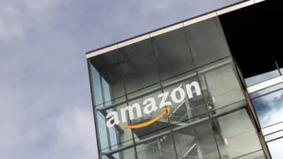 Amazon’s Retail Followers Lean Bearish Even As Tech Giant Gets Third-Party Private Label Lawsuit Dismissed