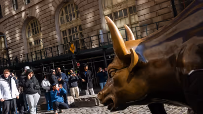 https://stocktwits.com/news-articles/markets/equity/s-and-p-500-nasdaq-dow-end-higher-led-by-chipmaker-stocks-as-investors-look-past-us-iran-hostility/cZmY9vSR7nz