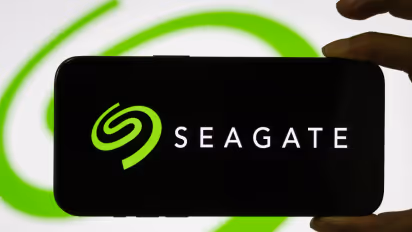 https://stocktwits.com/news-articles/markets/equity/seagate-q4-beat-wall-street-new-pricing-regime-stx-multi-year-growth-runway/cZNRuMVRJRw