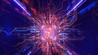 https://stocktwits.com/news-articles/markets/equity/memory-darlings-mu-sndk-surge-today-this-analyst-says-ai-memory-trade-has-only-reached-mid-innings/cZ0vfbjR7Gp