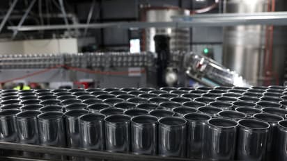 ATI Reaches Agreement With United Steelworkers On New 6-Year Contract, Stock Gains Afterhours: Retail Remains Bearish