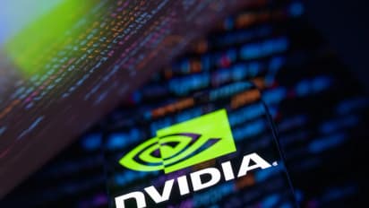 https://stocktwits.com/news-articles/markets/equity/nvidia-stock-faces-earnings-test-analysts-expect-another-blowout-report-but-some-investors-sold-off-shares-anyway/cZRvsI9R4zr