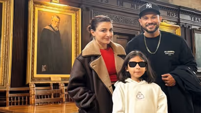 Soha Ali Khan with Kunal Khemu and daughter Inaaya (Photo/instagram/@sakpataudi)