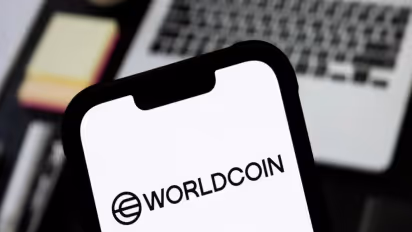 https://stocktwits.com/news-articles/markets/cryptocurrency/why-is-worldcoin-rising-while-bitcoin-falls/cZDZVy5RB19