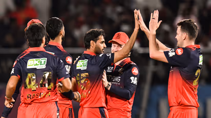 RCB players (Photo: ANI)