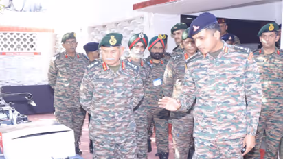 COAS General Upendra Dwivedi at School of Artillery, Devlali (Photo/@adgpi)