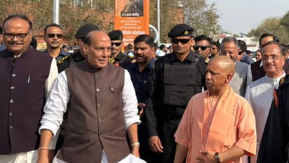 Defence Minister Rajnath Singh and Uttar Pradesh CM Yogi Adityanath (File Photo/ANI)