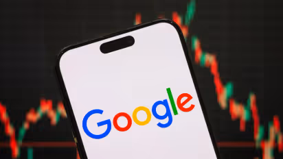https://stocktwits.com/news-articles/markets/equity/googl-stock-gains-over-5-percent-google-locks-major-long-term-solar-power-deal-with-rwe-retail-sees-an-ai-infrastructure-play/cZoTke5RJ3I