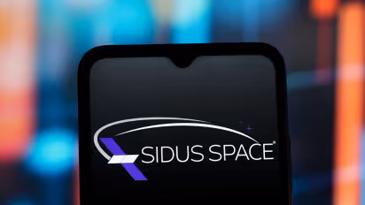 https://stocktwits.com/news-articles/markets/equity/sidus-space-moves-lizzie-sat-5-to-space-x-bandwagon-6-aims-launch-by-april-2027/cZMSxGTRBQs