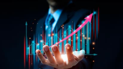 https://stocktwits.com/news-articles/markets/equity/ittle-known-chinese-media-stock-rockets-450-percent-best-day-ever/cZ06MW1R7cB