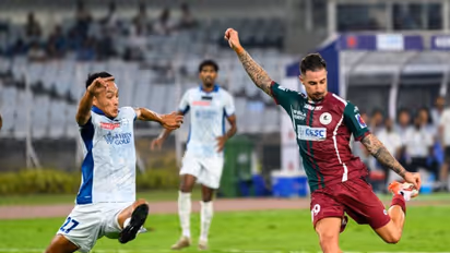 Mohun Bagan and Kerala Blasters in action. (Photo: ISL/AIFF)