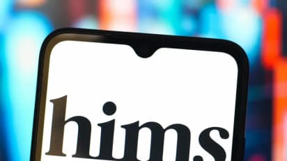 https://stocktwits.com/news-articles/markets/equity/hims-falls-6-after-hours-on-q2-loss-eyes-oral-testosterone-and-peptides-expansion/cZokEGwRJfi