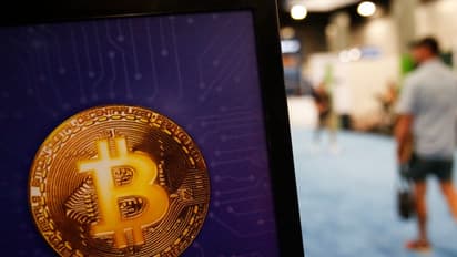 Morgan Stanley CEO Reportedly Says Bank To Work With Regulators On Crypto Involvement: Retail’s Positive On BTC