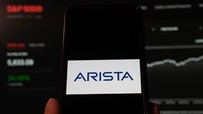Arista Networks Stock Surges On Better-Than-Expected Q4 Earnings: Outlook Beats Estimates, Retail Sentiment Soars
