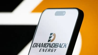 https://stocktwits.com/news-articles/markets/equity/diamondback-energy-q1-preview-investors-eyeing-production-forecast-amid-oil-price-drop/chi5t9dRbKS
